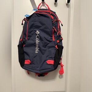 Columbia Dark Blue and Bright Pink Thundercone 21L Backpack